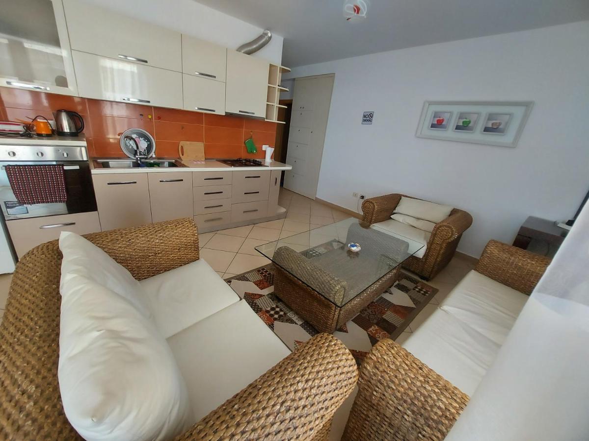 Bral Apartments 4 دراس المظهر الخارجي الصورة